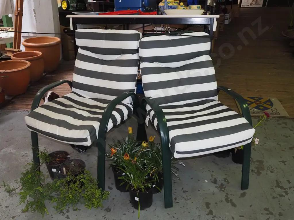 2x striped upholstered alloy patio chairs Image 1++