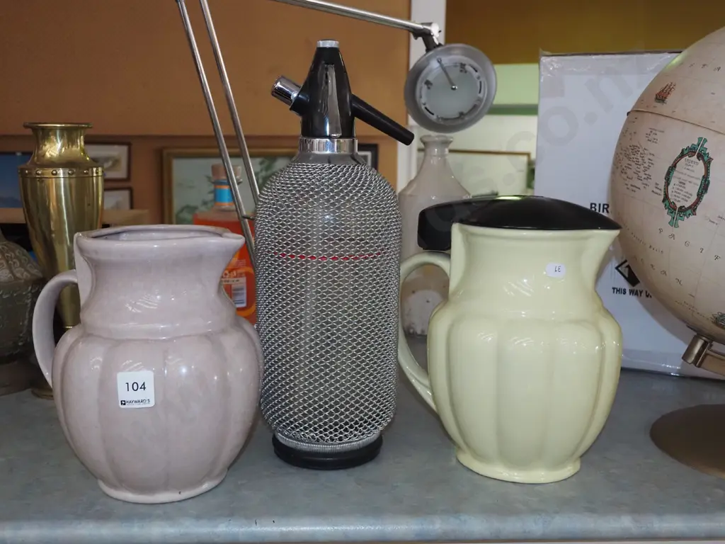 2x Temuka ceramic electric jugs, soda syphon Image 1++