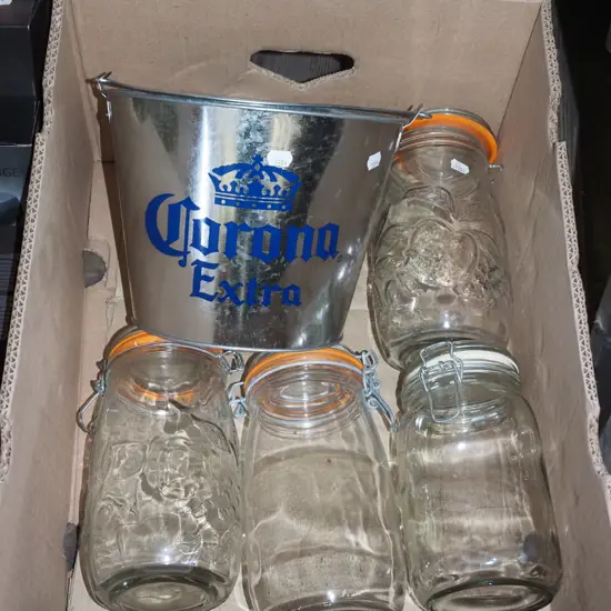 4x self sealing jars, Corona ice bucket