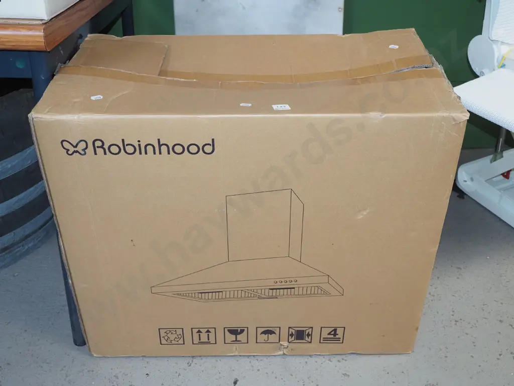 boxed as new Robin Hood extractor fan Image 1++