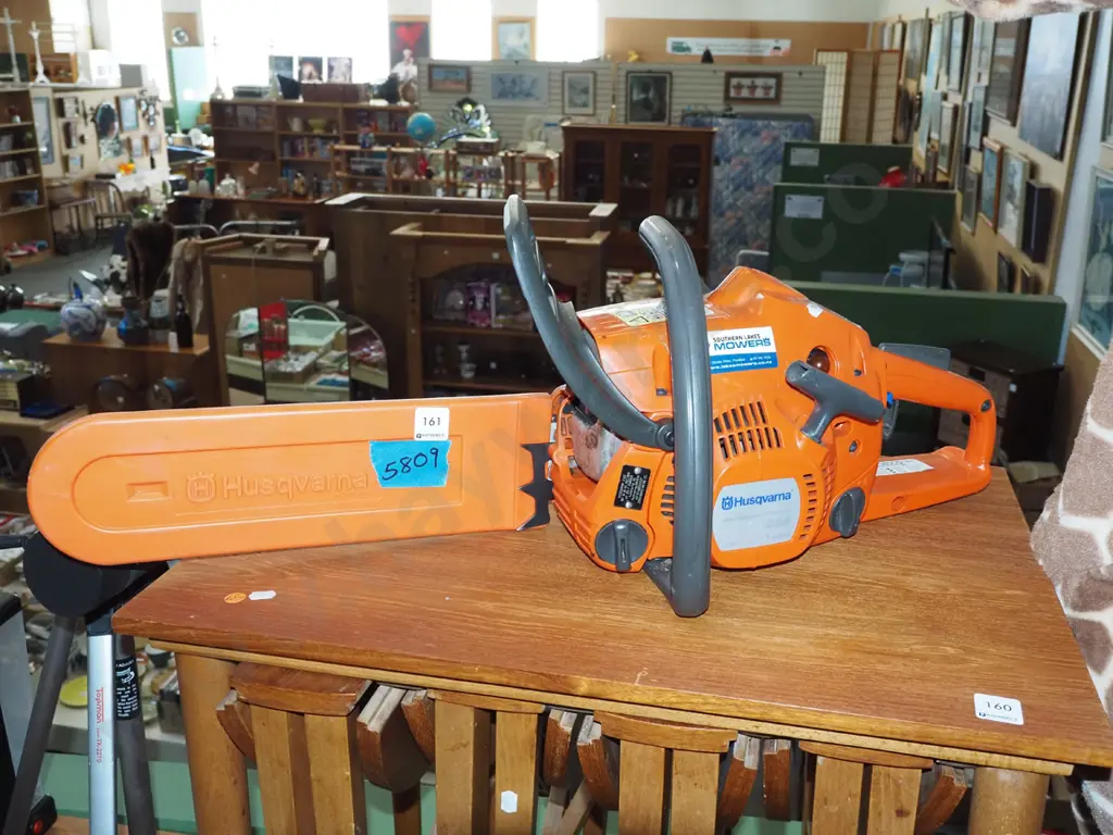 Husqvarna E series 236 chainsaw Image 1++