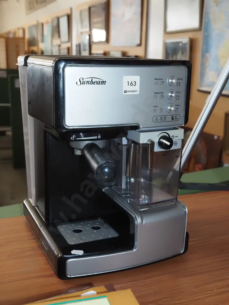 Sunbeam espresso machine Image 1++