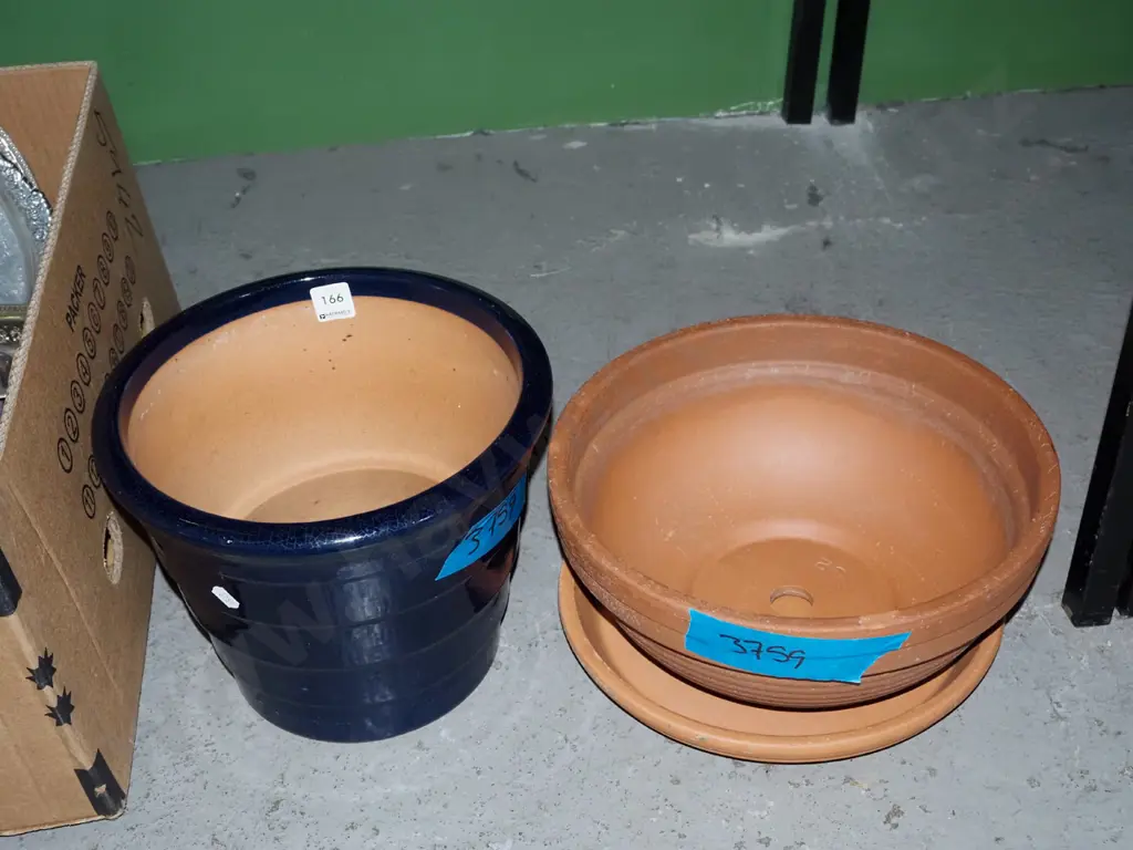 blue garden planter, terracotta planter Image 1++