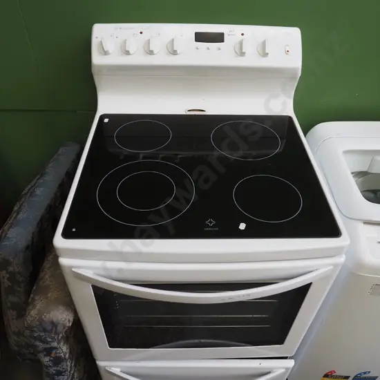 Westinghouse Apollo freestanding oven