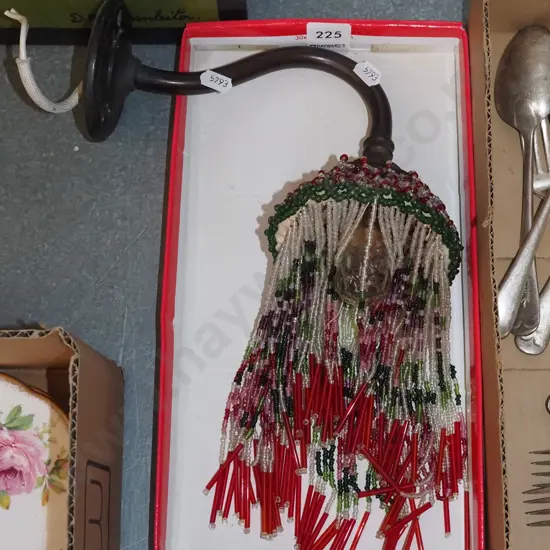 reproduction wall mounted light fitting