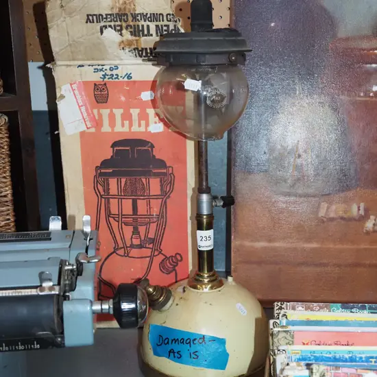 Tilley lantern - damage to lantern As Is No Returns