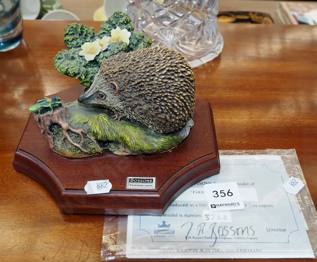 Bossons hedgehog figurine Image 1++