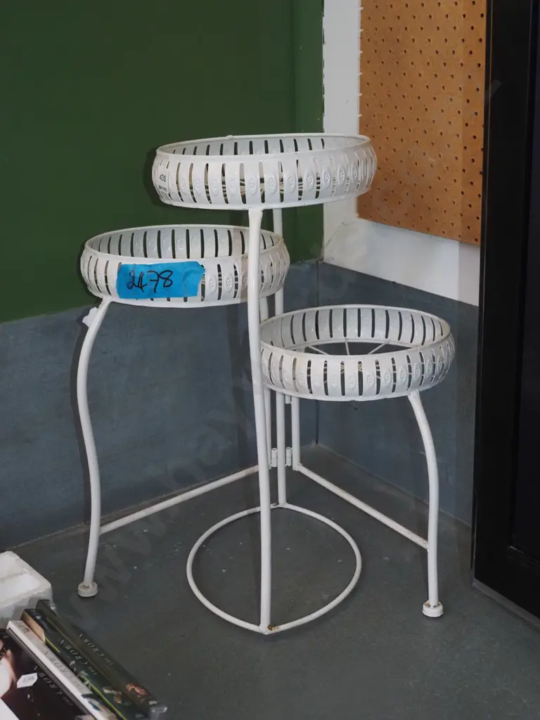 metal 3x jardiniere stand H500 W Image 1++