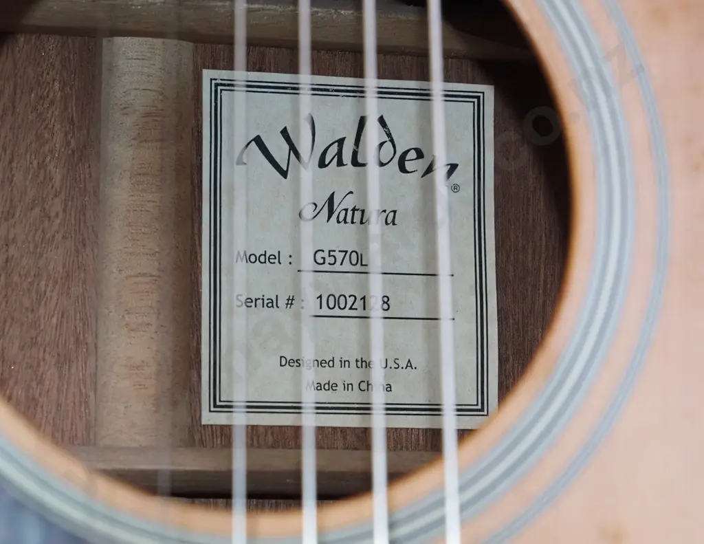 Walden left-handed acoustic guitar Image 1++