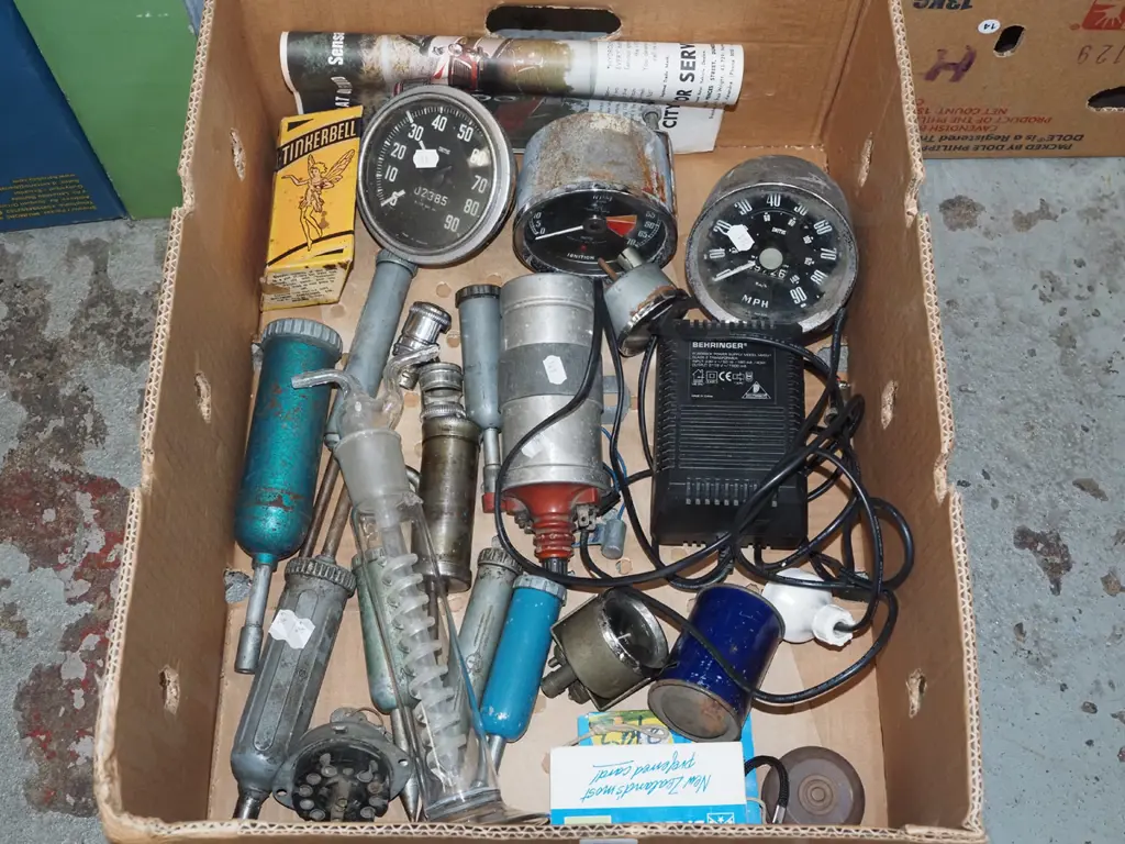 box; lab glass ware, grease guns, automotive dials etc Image 1++