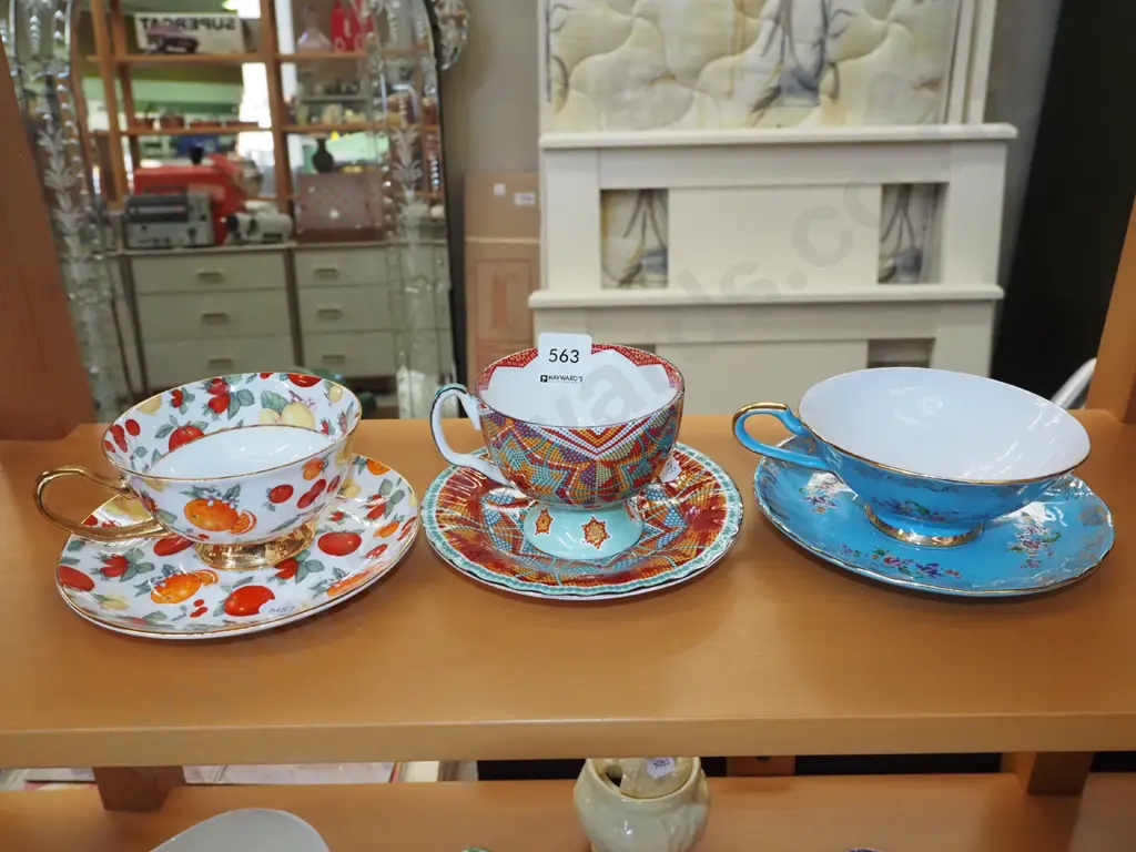 3x T2 cups and saucers Image 1++