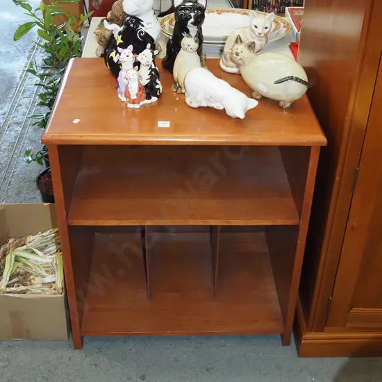 homemade wooden stereo cabinet etc H690 W610 D420