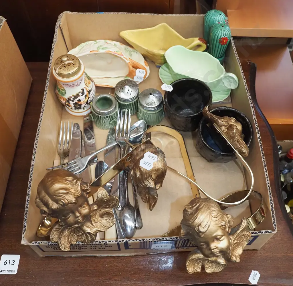 box; cherub themed curtain holders, salt and peppers etc Image 1++