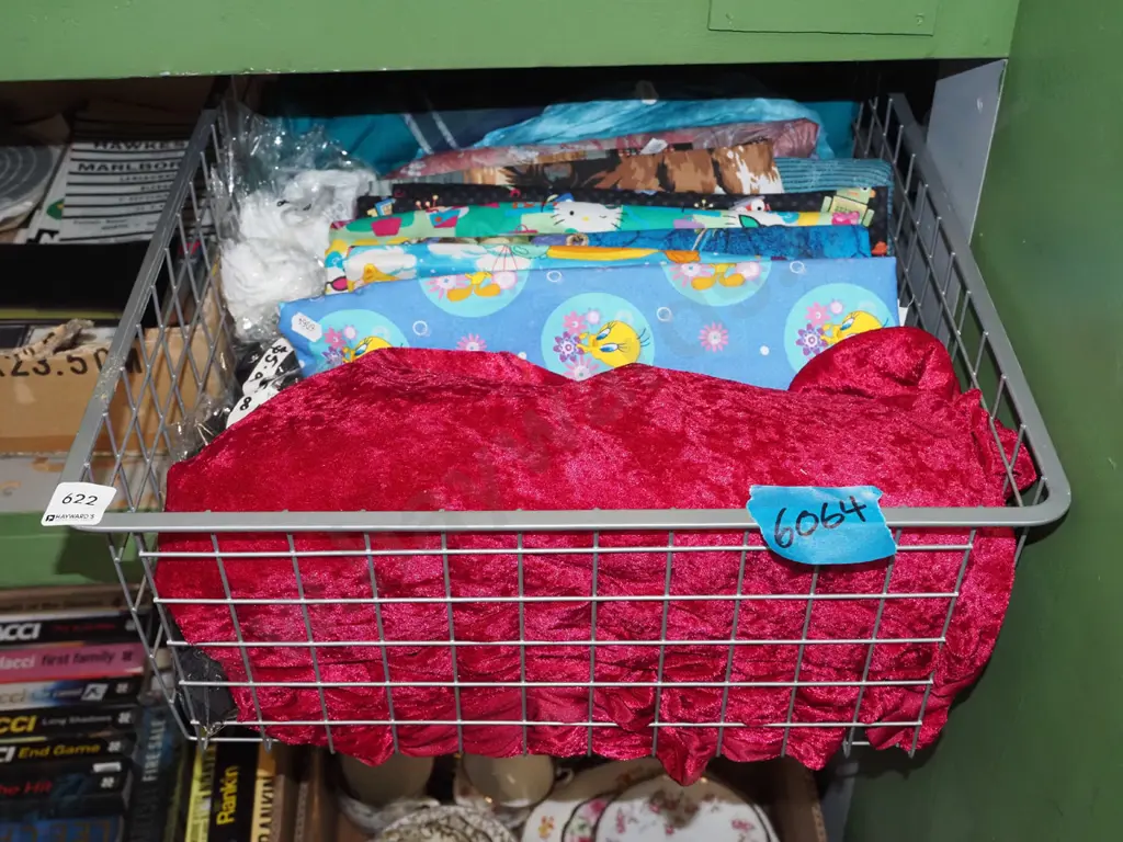 wire basket, fabric pieces Image 1++