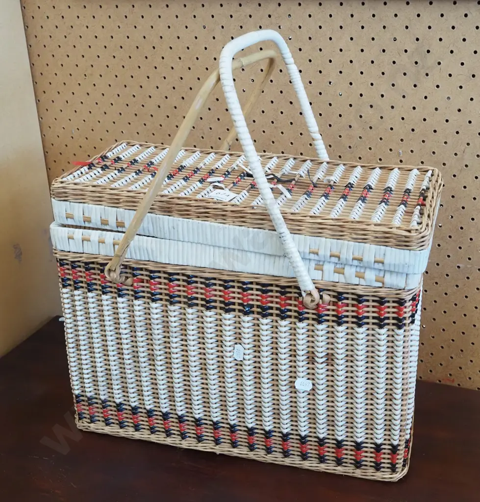 retro cane lidded double handled basket Image 1++