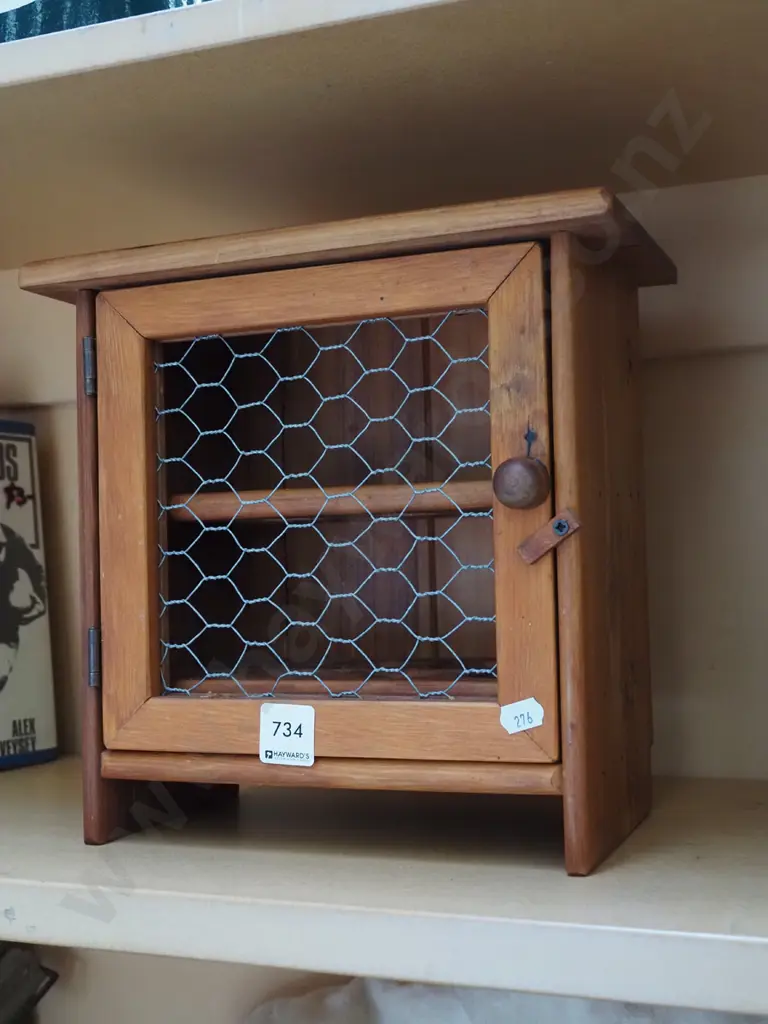 small solid cupboard H260 Image 1++