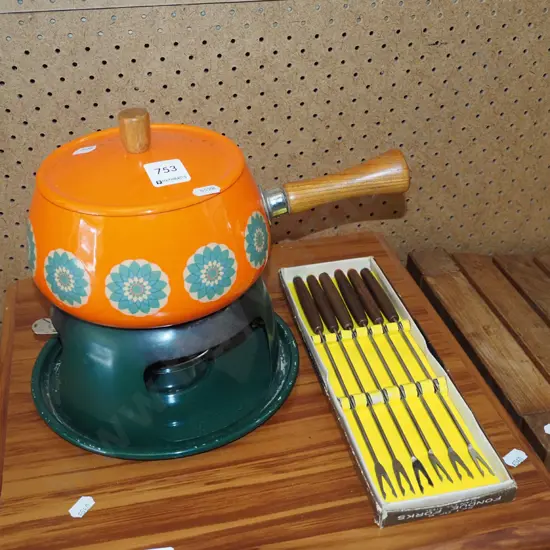 retro enamel fondue set