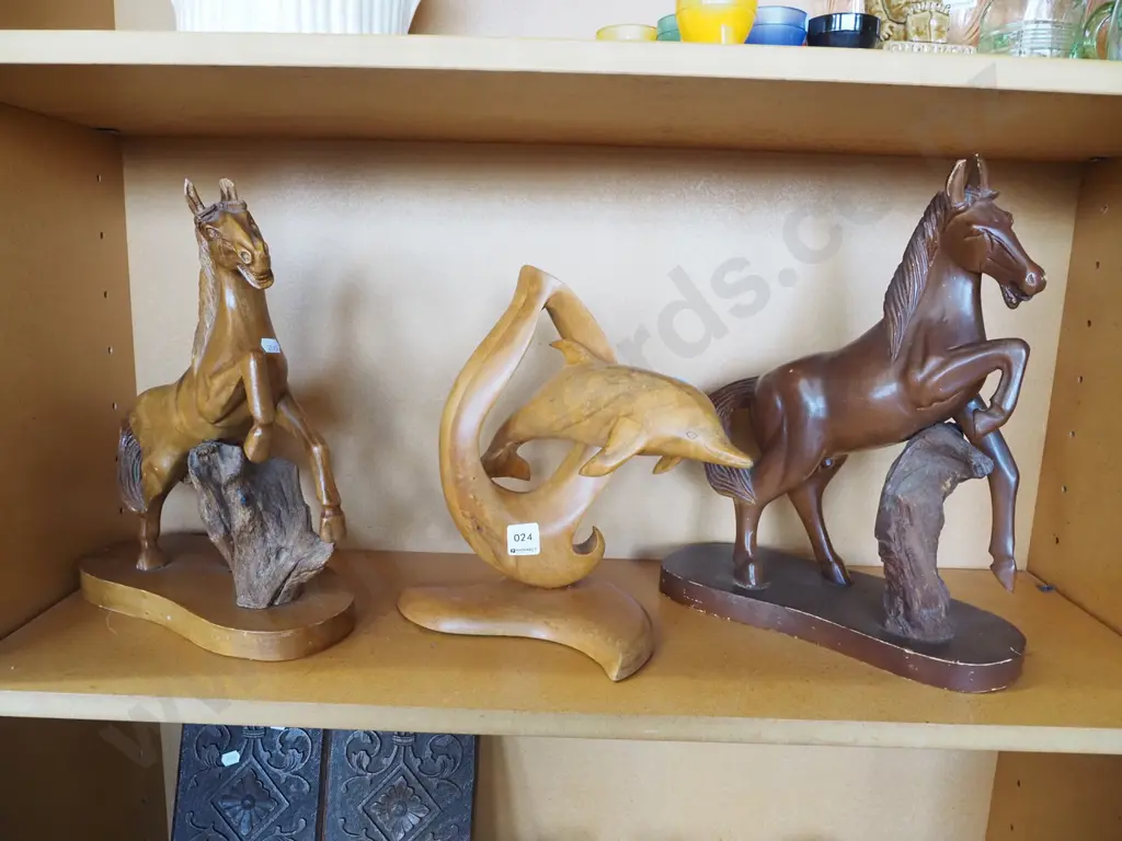 3x carved wooden figurines; 2x horses, 1x dolphin Image 1++