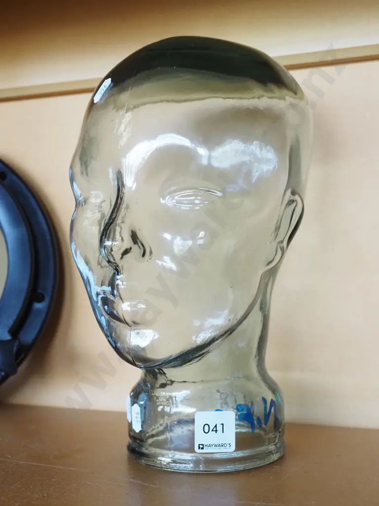glass head H280 Image 1++