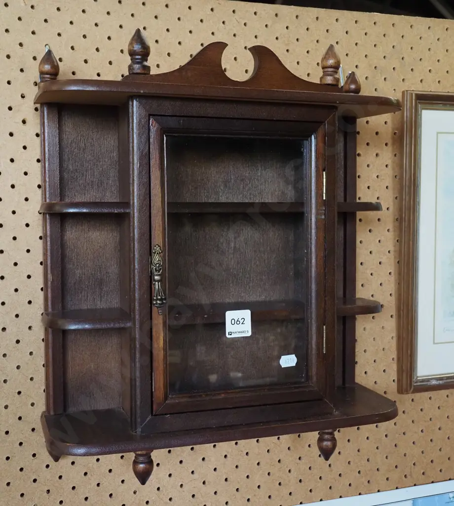 small wall mounted glazed cabinet H400 Image 1++