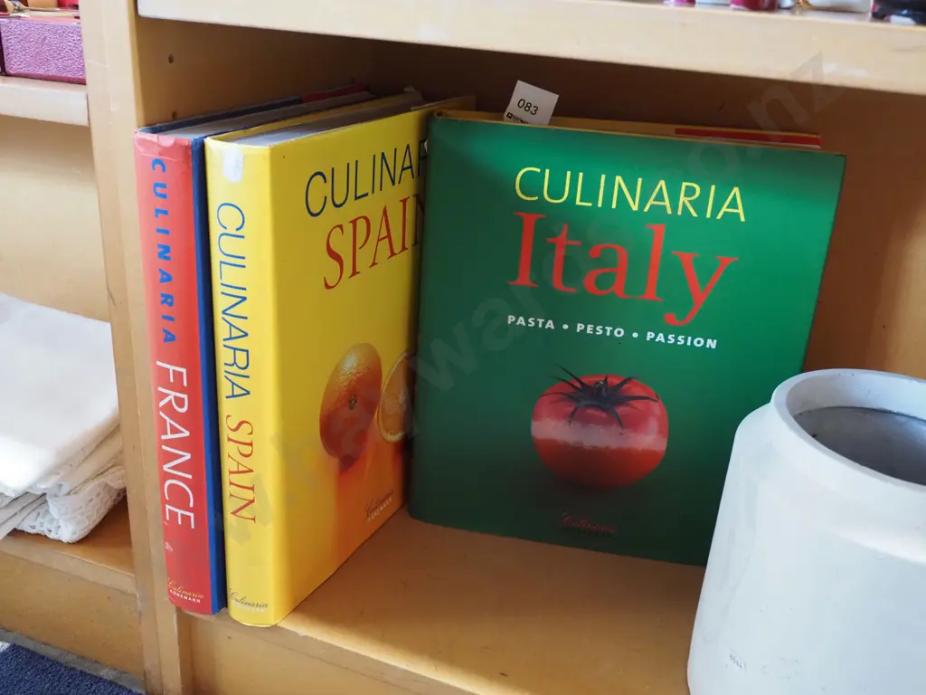 3x cookbooks - Culinaria - France, Spain, Italy Image 1++