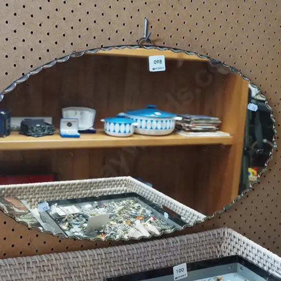 scalloped edge wall mirror L560