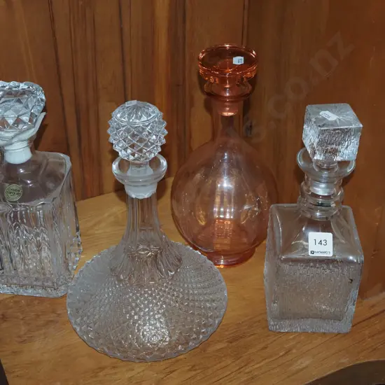 ship's decanter, 3x other decanters