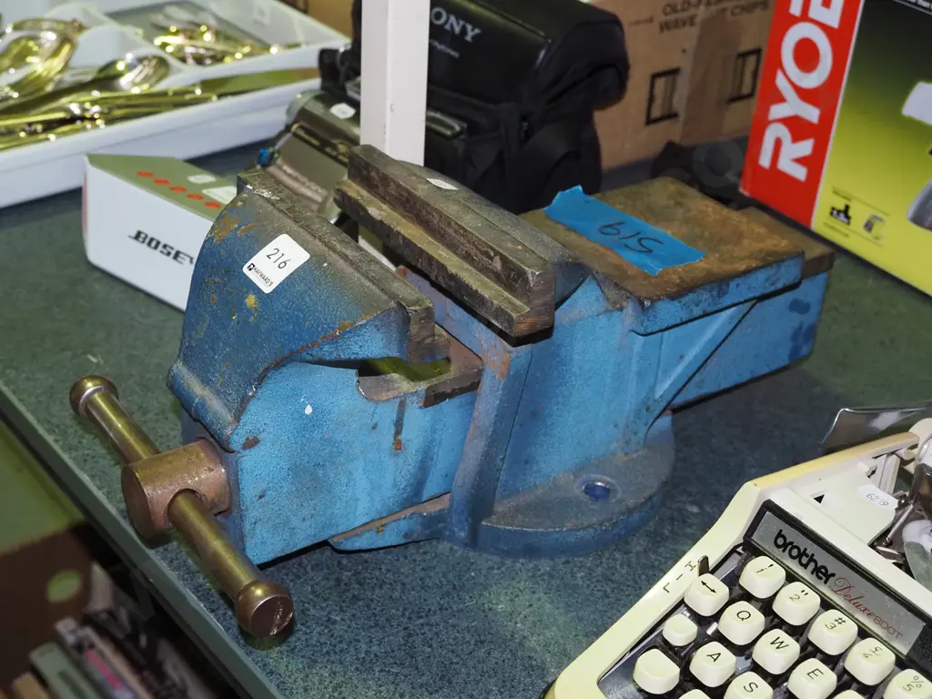 150ml engineer's vice Image 1++