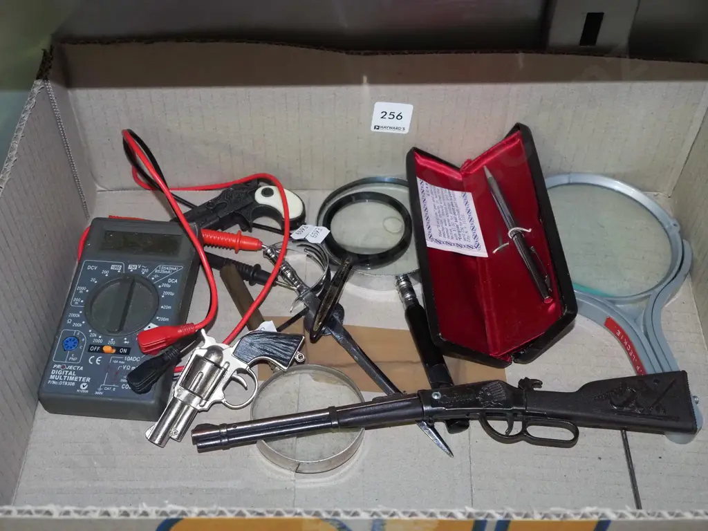 box; magnifying glasses, voltmeter, pen etc Image 1++