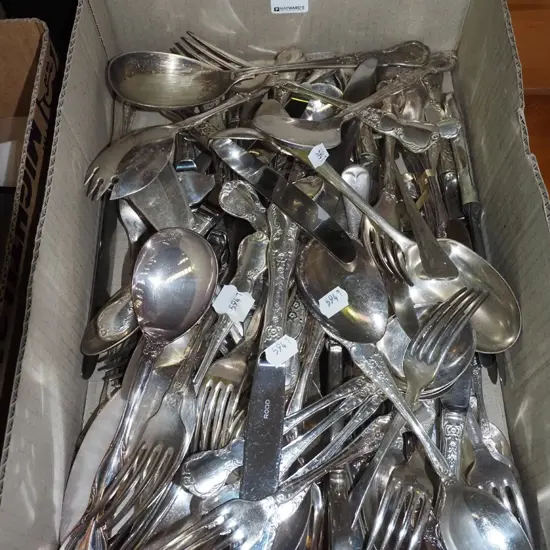box of cutlery