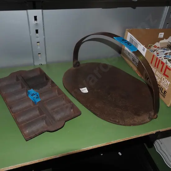 cast iron gem iron, skillet