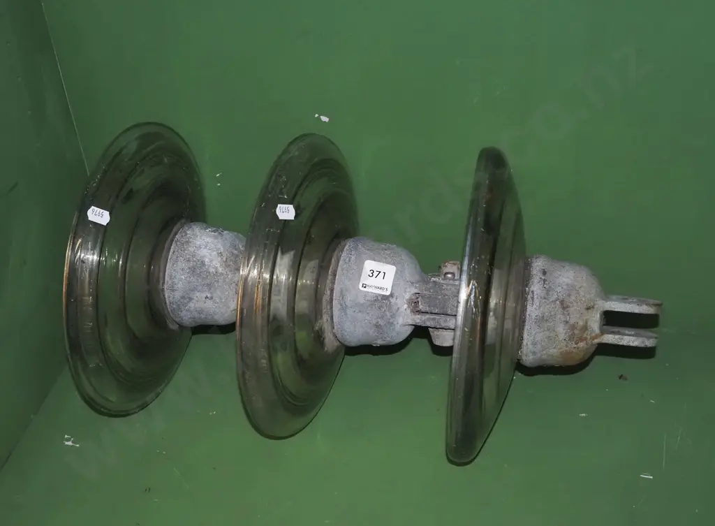 heavy duty metal and glass insulators Image 1++