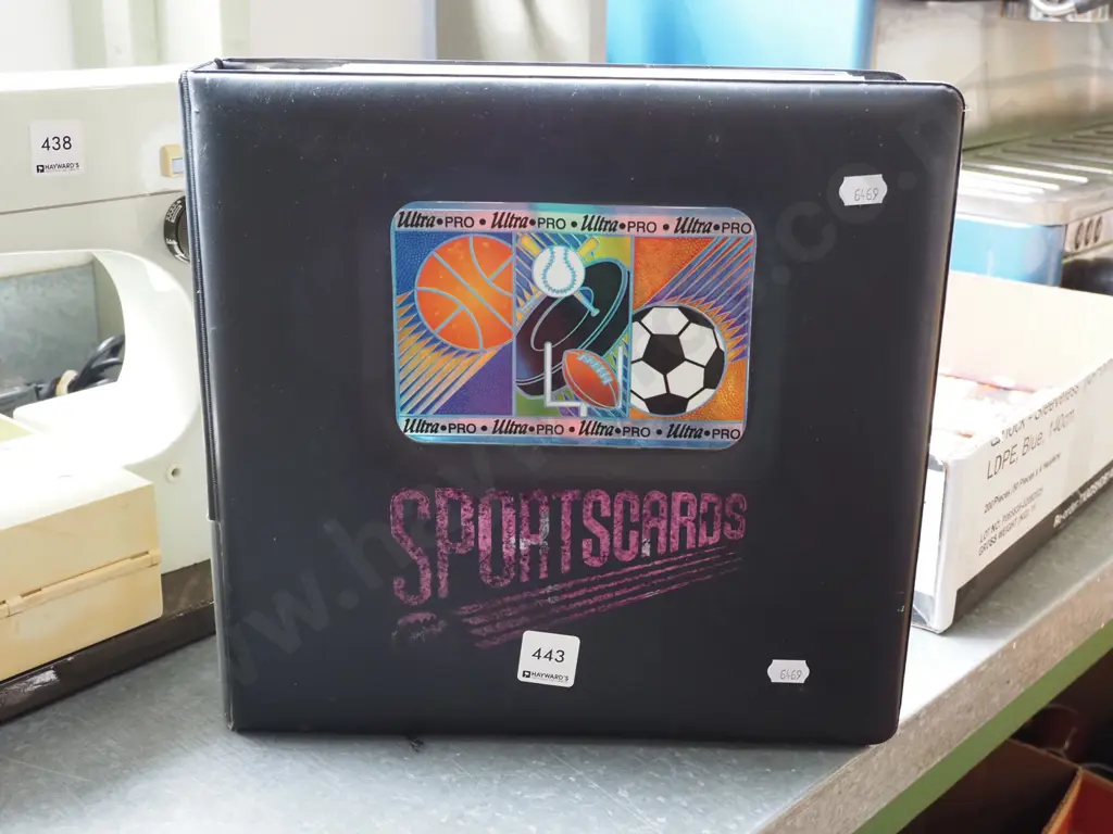 album of basketball collector cards Image 1++