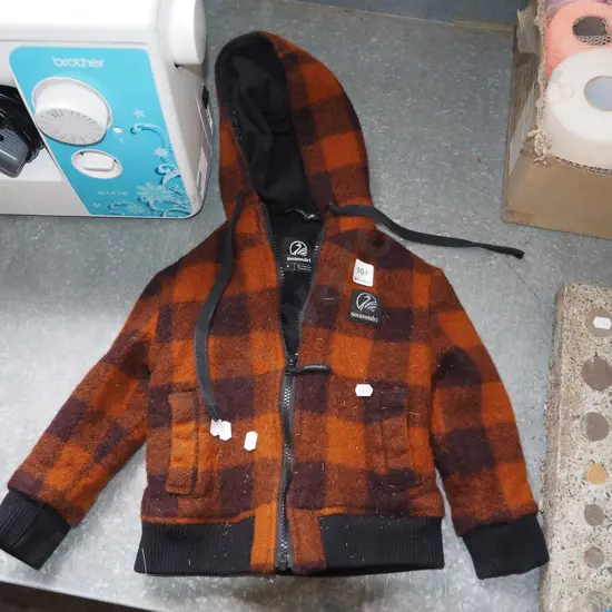 Swanndri childs size 4 bush shirt/jacket4