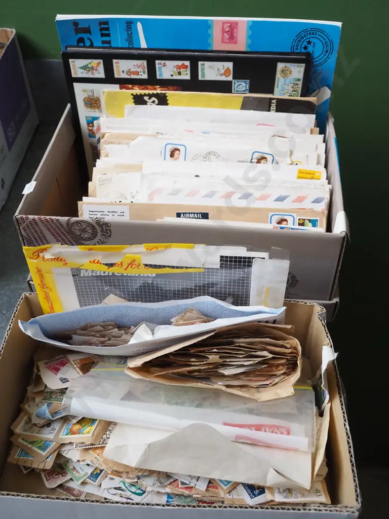 2x boxes of stamps - green dots Image 1++