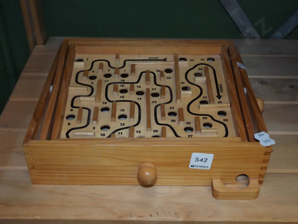 marble wooden maze game Image 1++