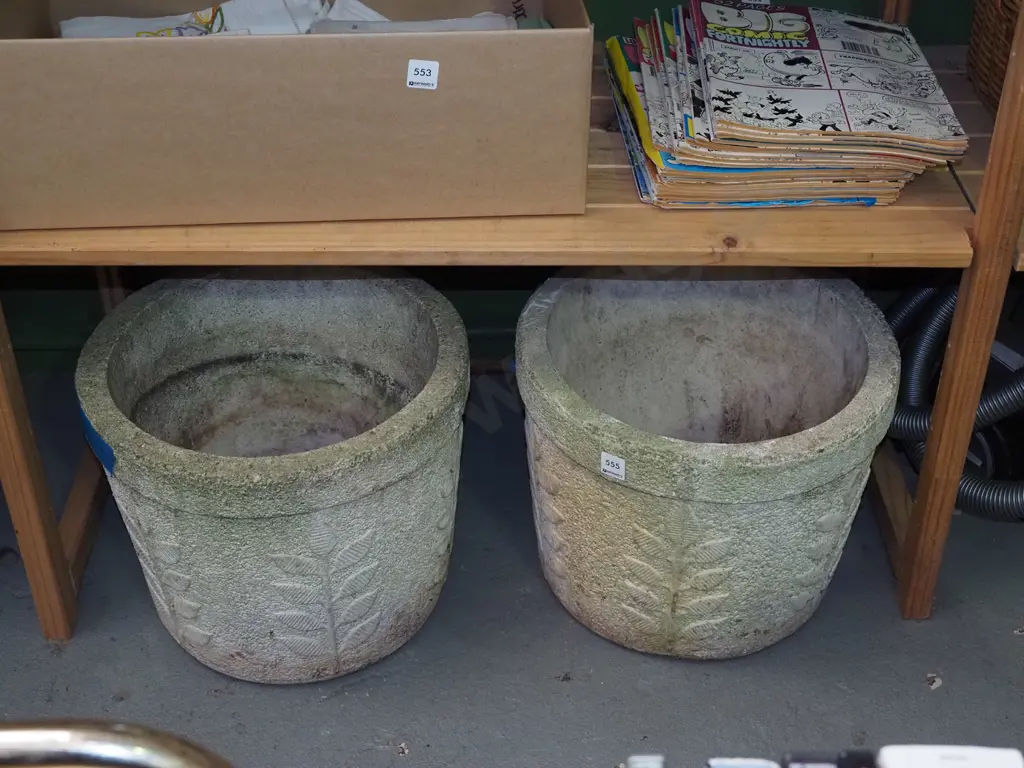 2x mid century garden planters with foliate designs H300 Diam390 Image 1++