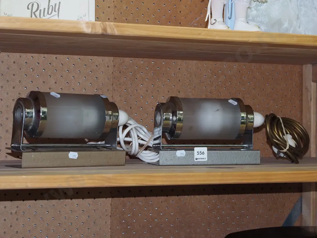 pair of matching deco headboard lights Image 1++