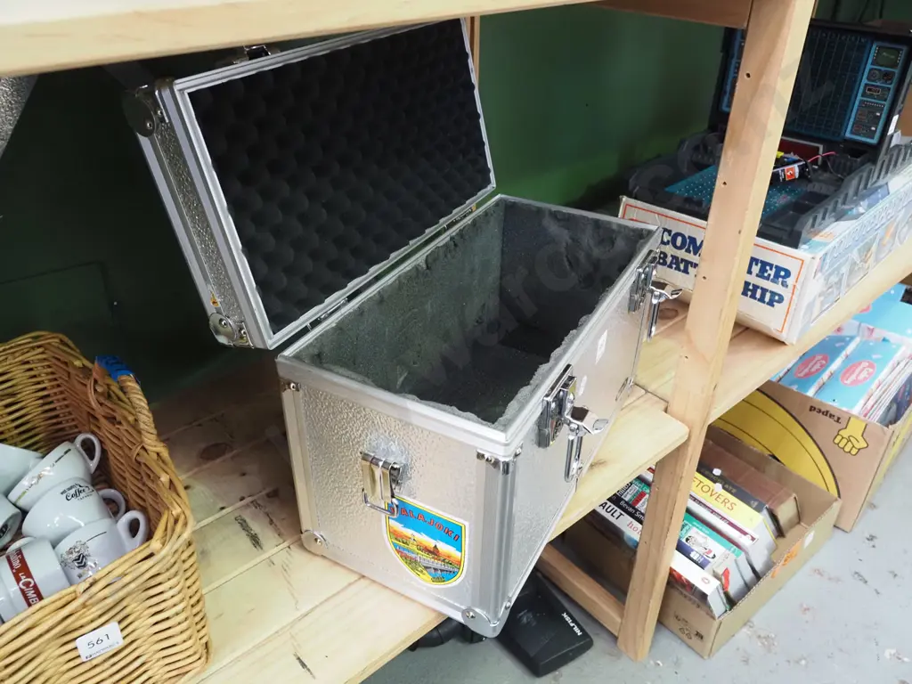 equipment case Image 1++