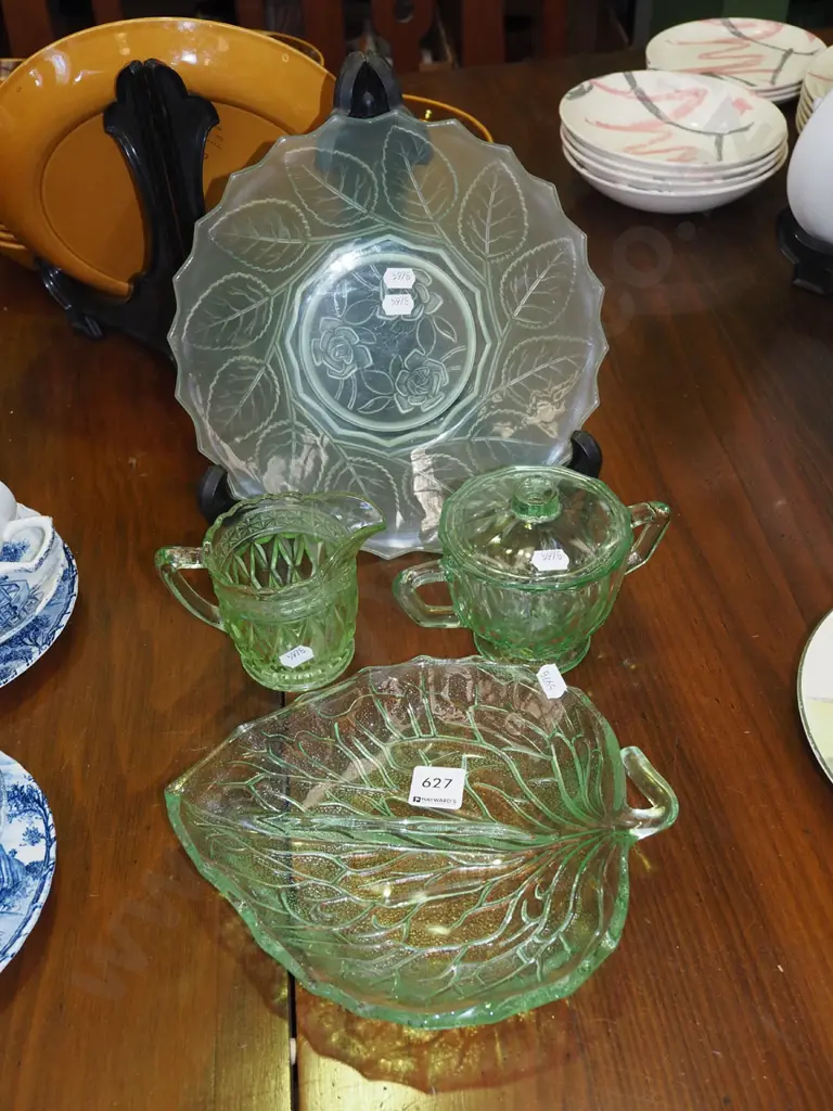 depression glass bowls, lidded canister, jug Image 1++