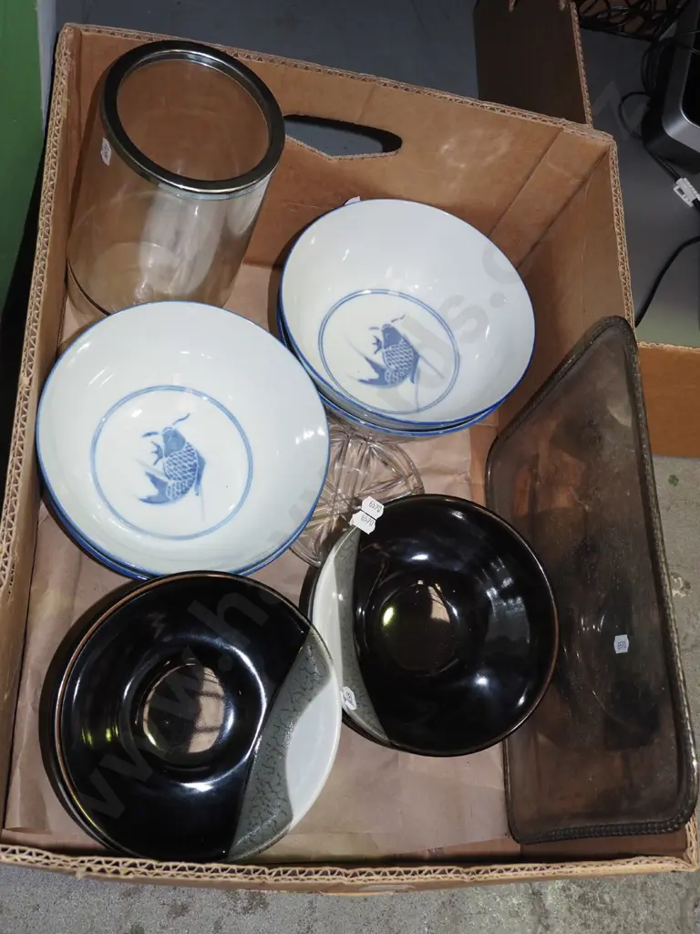 box; blue and white bowls, wine cooler etc Image 1++