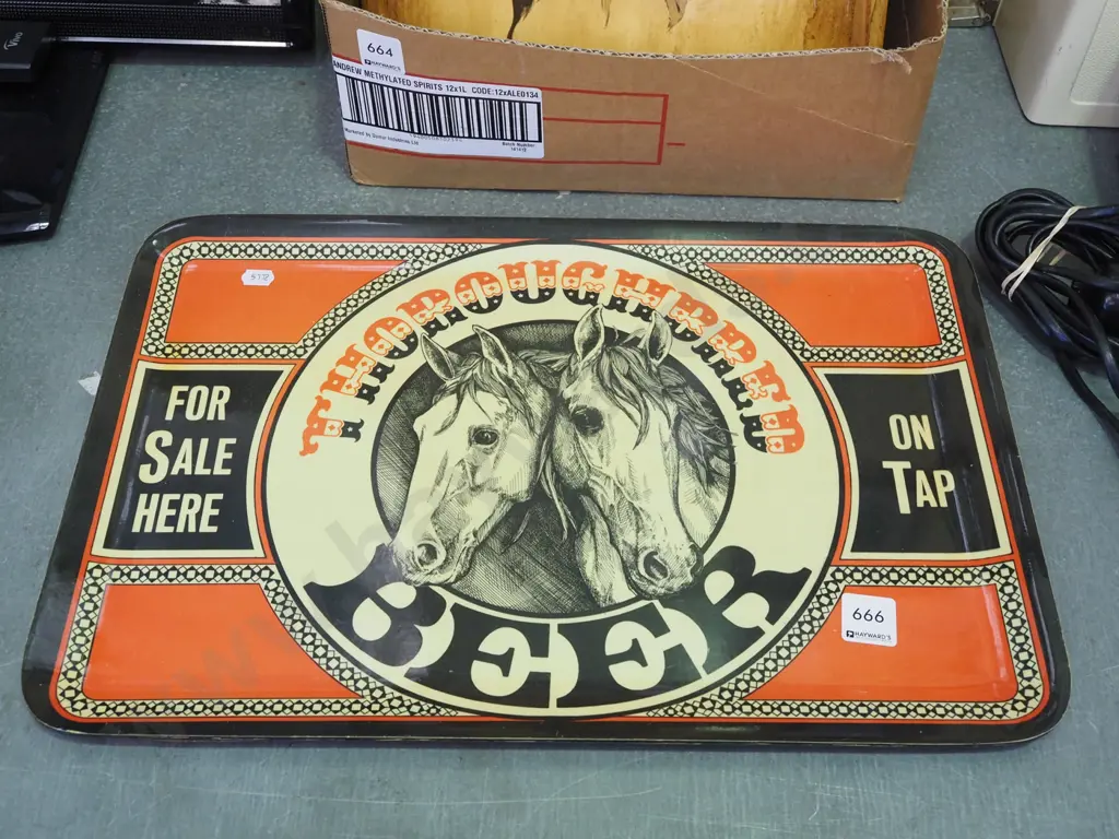 thoroughbred beer advertising tray Image 1++