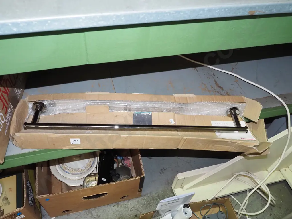 chrome wall mounted hand rail Image 1++