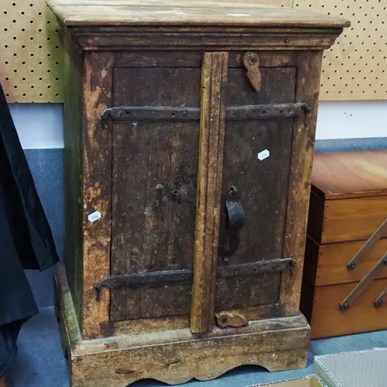 rustic wooden 2 door cupboard H550