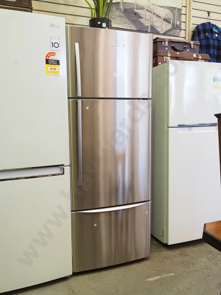 anodised F&P 2 door, 1  drawer fridge/freezer - freezer needs a clean H1695 W630 D660 Image 1++