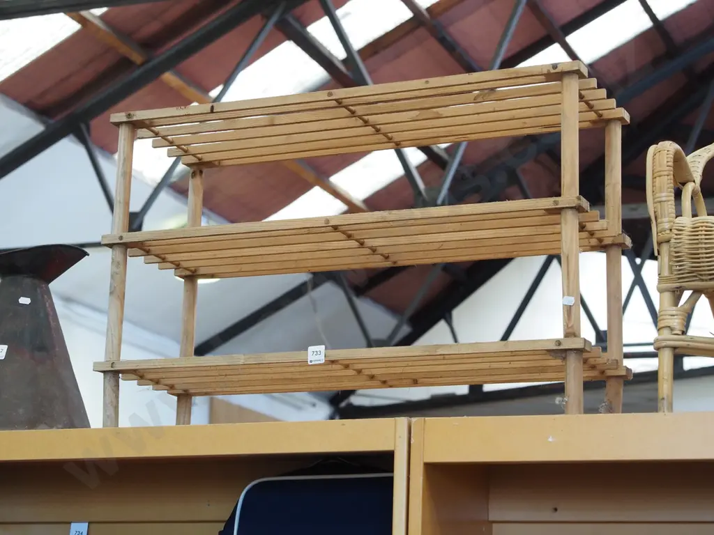wooden shoe rack Image 1++