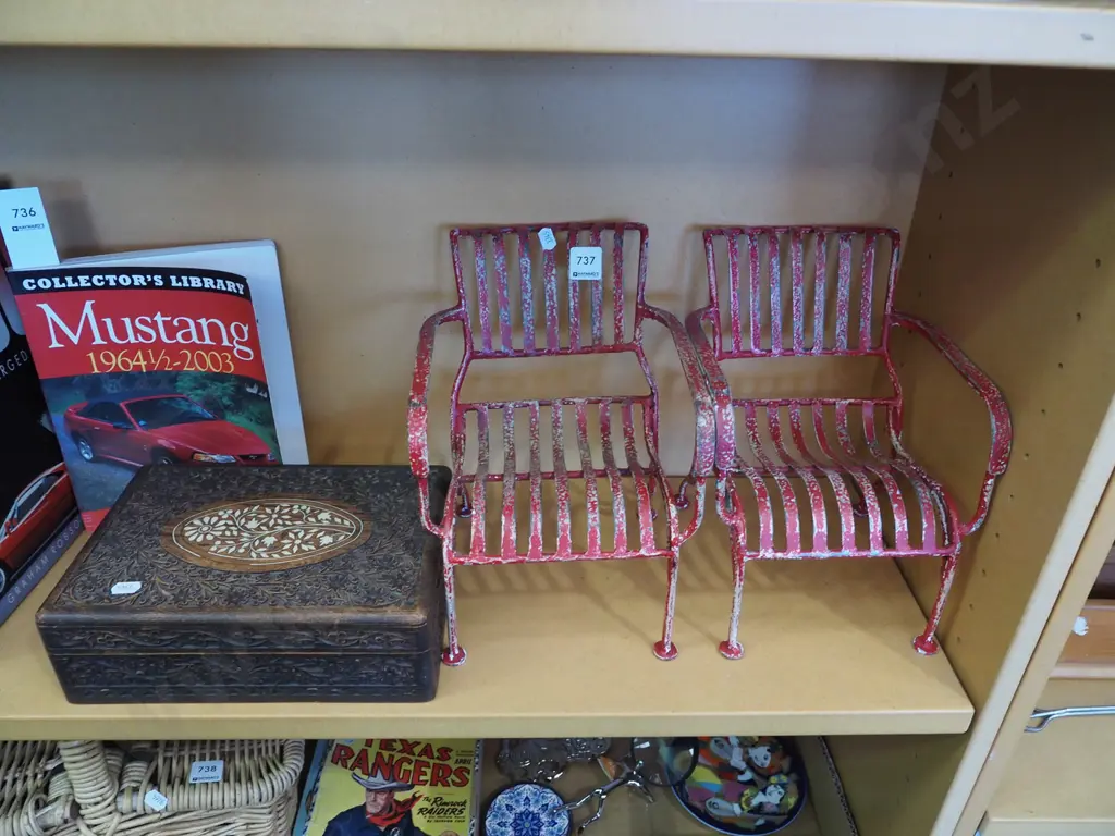 heavily carved trinket box, 2x metal outdoor dolls chairs Image 1++