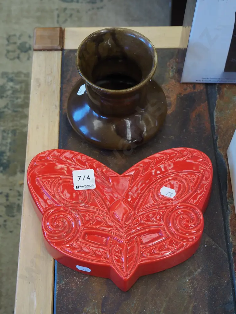 wall mounted ceramic tiki, vase  H110 Image 1++