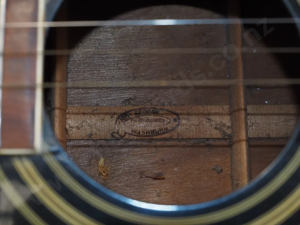 acoustic guitar - missing strings Image 1++