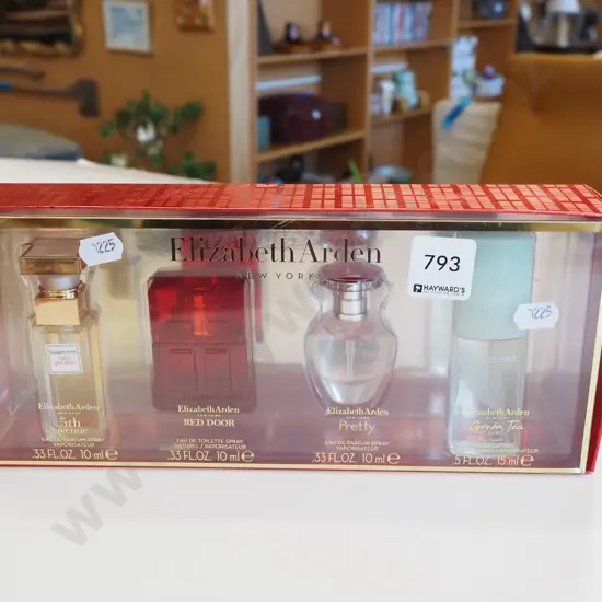 Elizabeth Arden perfume set